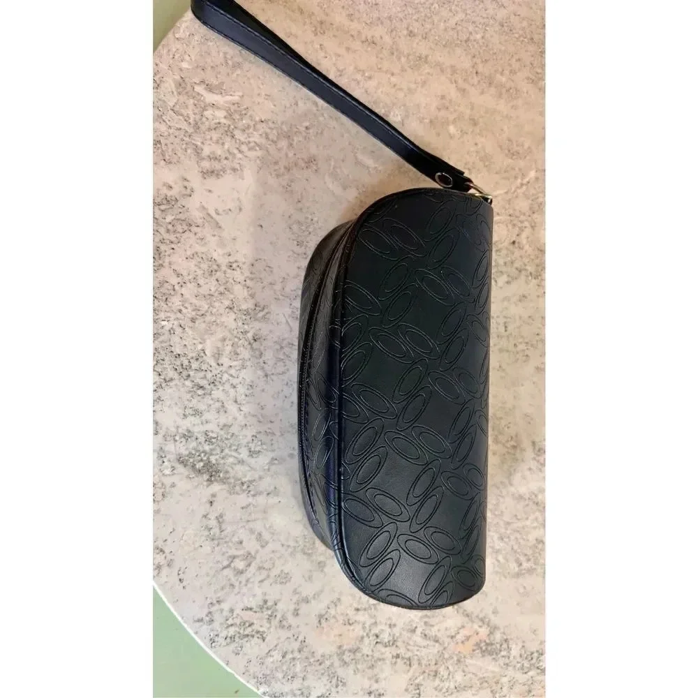 Oakley Black Travel Zippered‎ Faux Leather Sunglasses Clutch Case